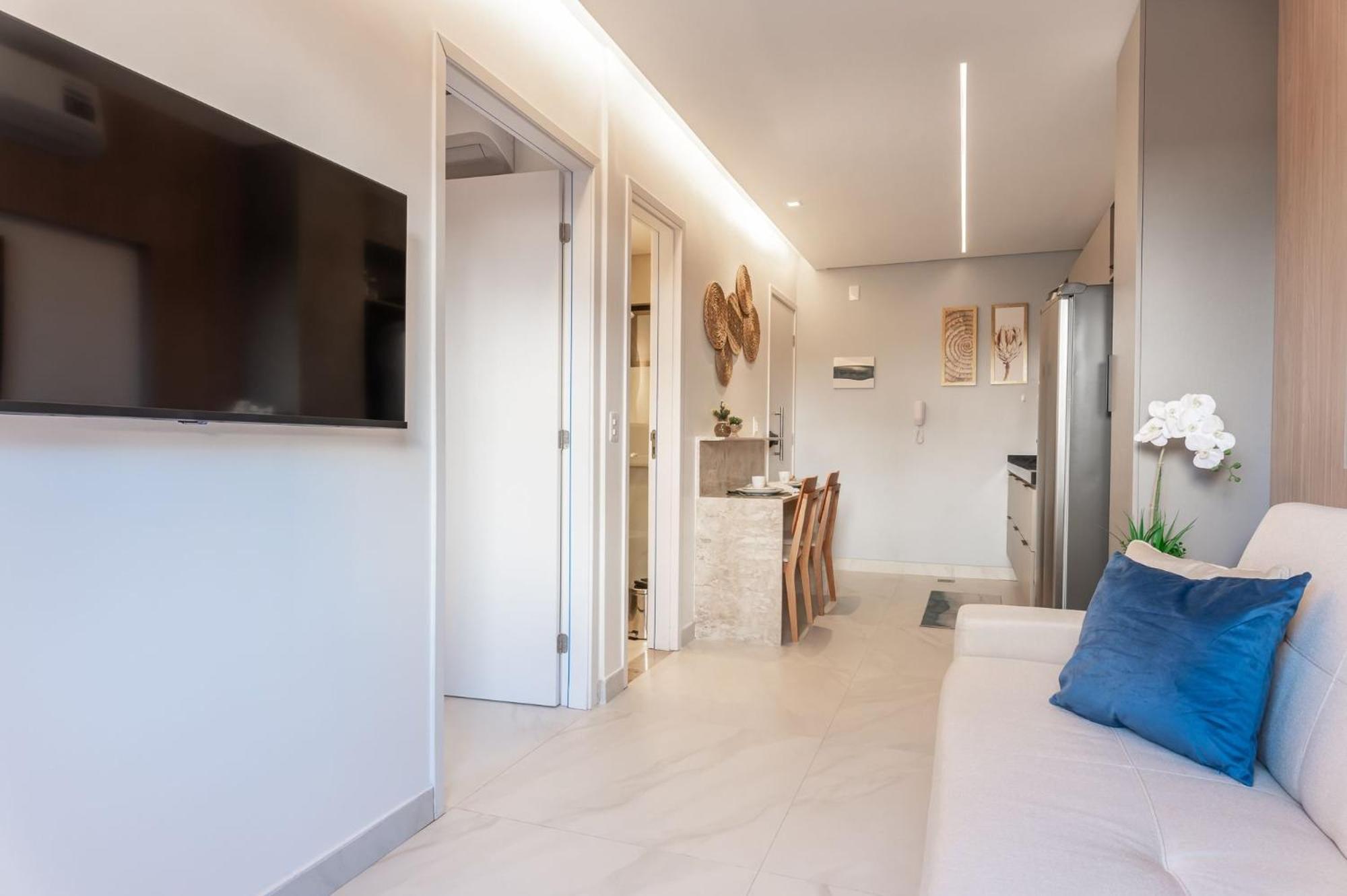 Flat Com Piscina Privativa No Centro De Porto *